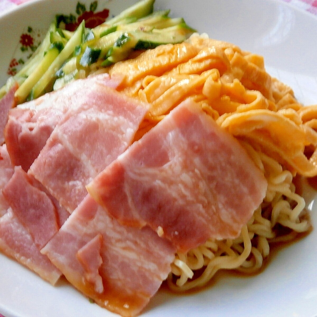 最高インスタントラーメン 冷やし中華 最高の花の画像 最高インスタントラーメン 冷やし中華 最高の花の画像